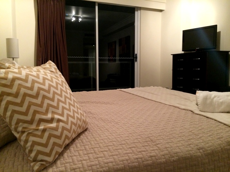 Oscar on Main master bedroom