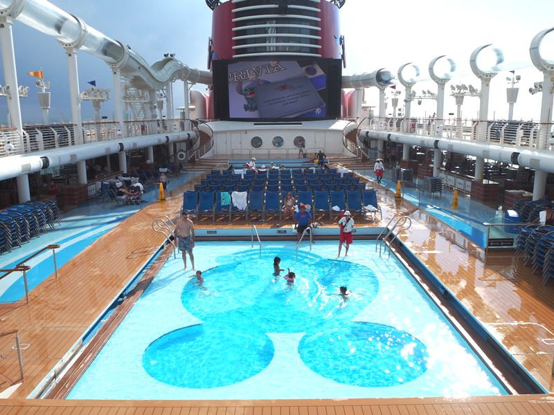 Disney Fantasy pool