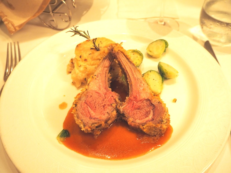 Disney Cruise restaurants