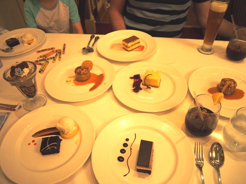 Disney Cruise restaurants