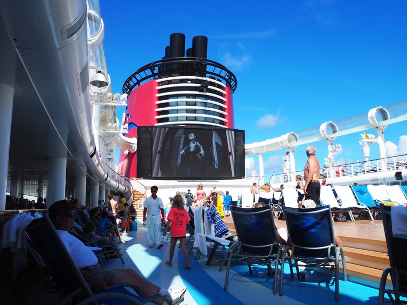 Disney Fantasy pool