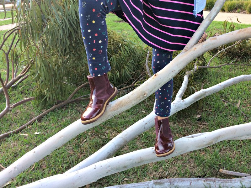 Bobux kids leather shoes 