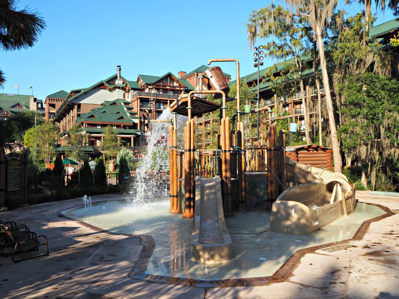 Wilderness Lodge water play Disney World onsite or offsite