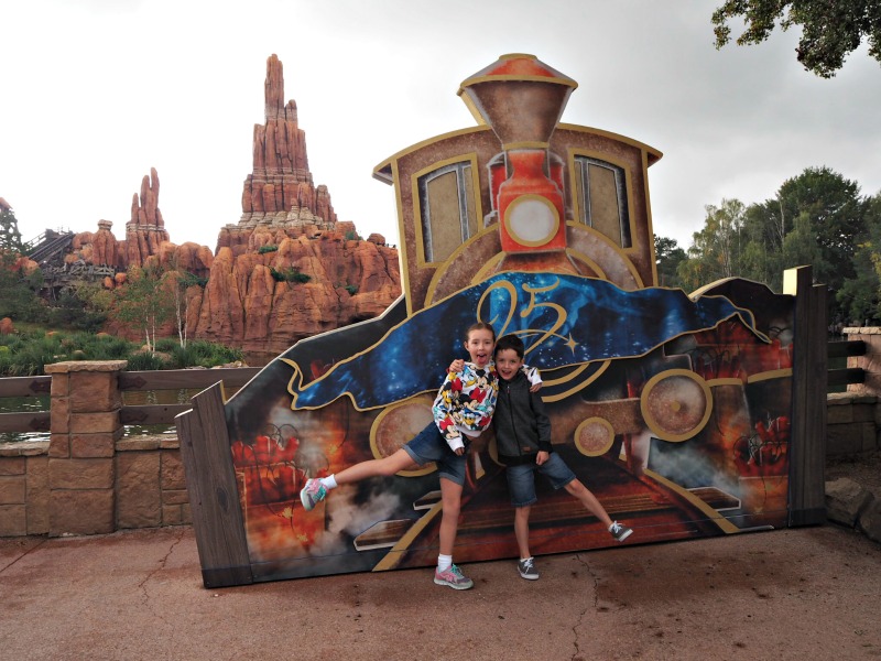 Big Thunder Mountain Railroad - Day trip to Disneyland Paris