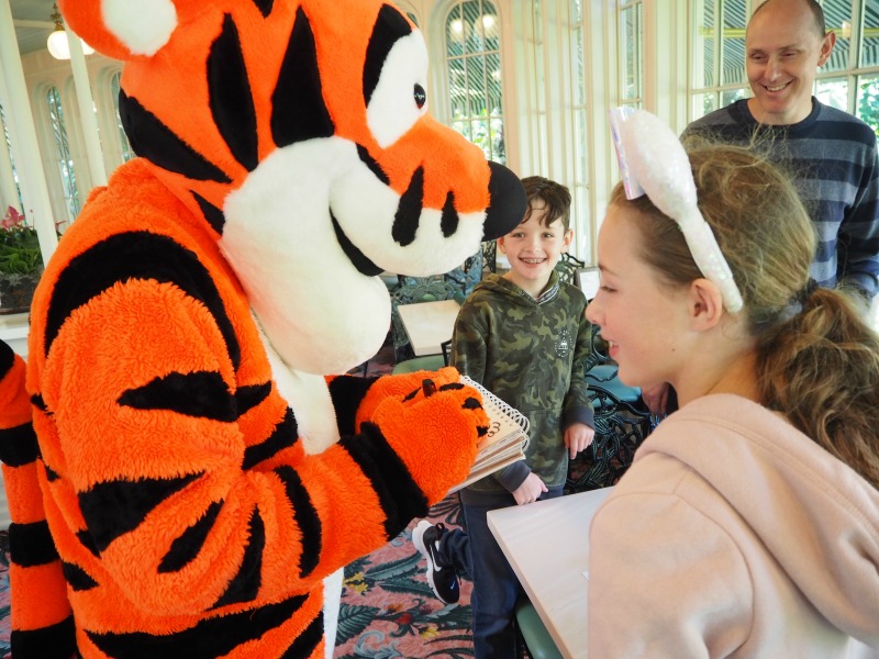 Tigger at Crystal Palace Disney World buffet - Best character meals at Disney World